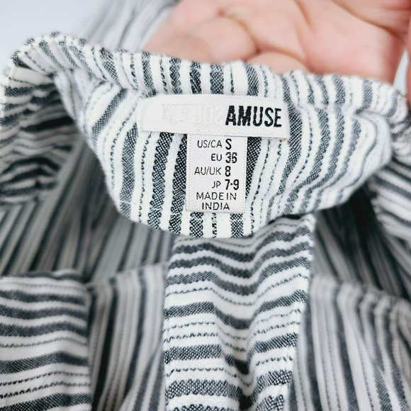 Amuse Society Jumpsuit S Lookout White Grey Stripe Open Tie Back Strappy Cropped - Picture 2 of 15